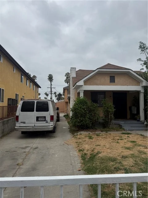 5425 S St Andrews photo 4