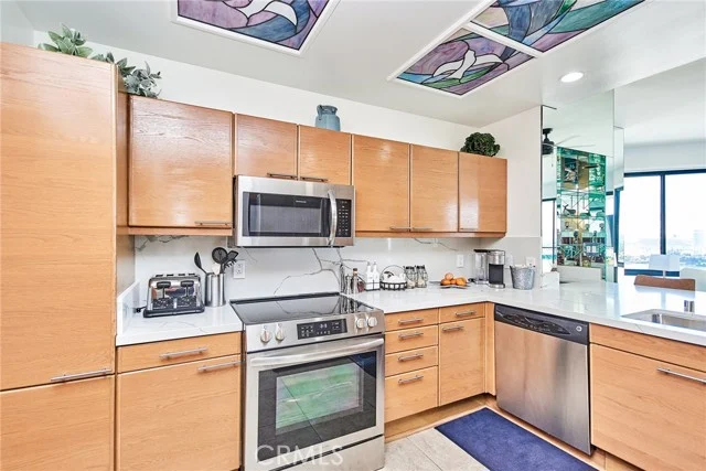 1310 E Ocean #1005 photo 4