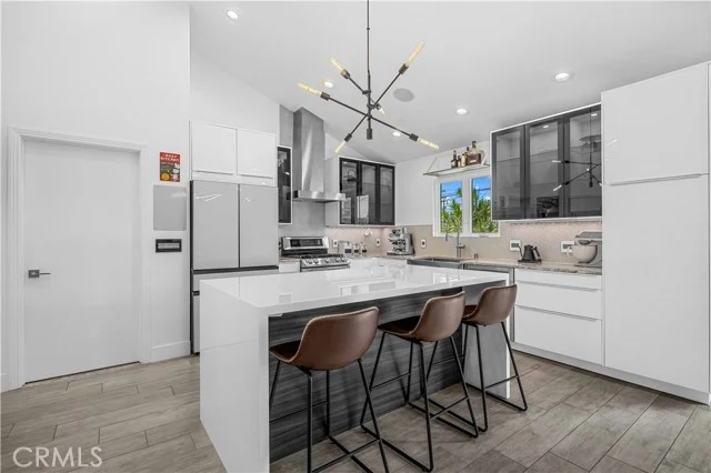 3843 Marber photo 2