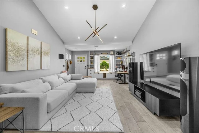 3843 Marber photo 3