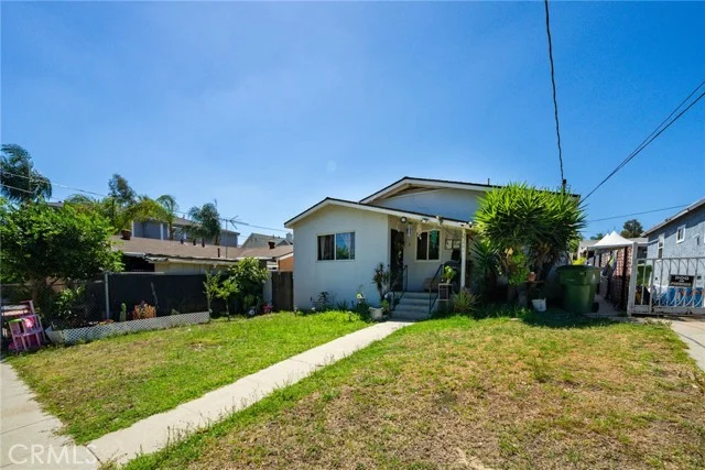 25441 Frampton photo 2