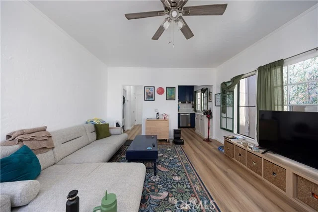 28 Argonne Avenue photo 1