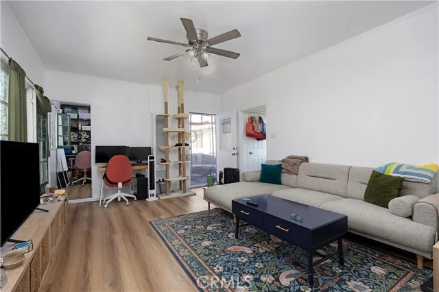 28 Argonne Avenue photo 3