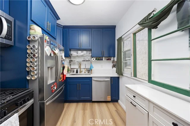 28 Argonne Avenue photo 4