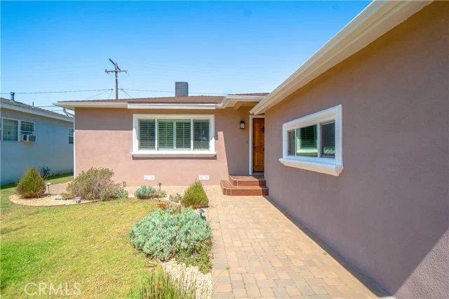 16205 Wilkie Avenue photo 4