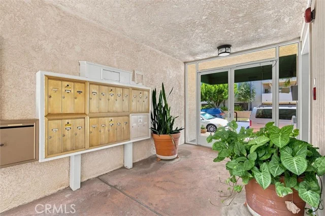4807 Beck Avenue #4 photo 3