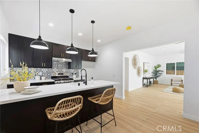 1189 Crenshaw photo 3