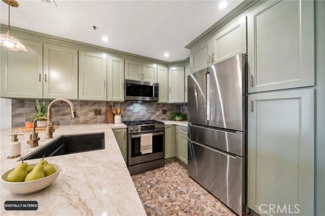 2563 Plaza Del Amo #404 photo 5