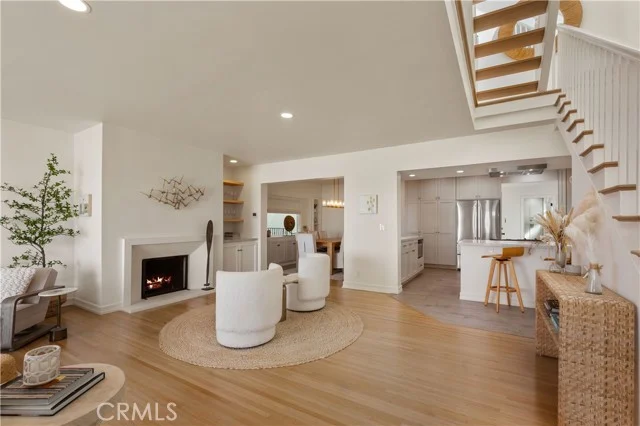 5537 E Seaside Walk photo 5