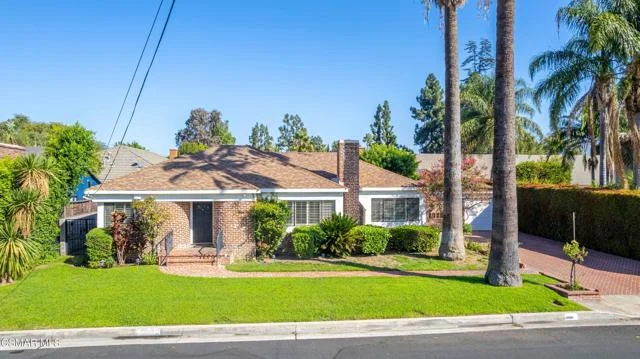 10129 Sarah Street photo 4