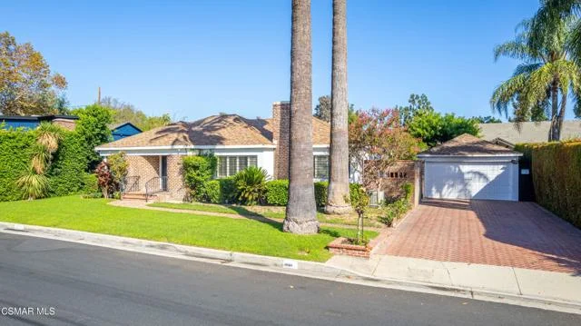 10129 Sarah Street photo 5