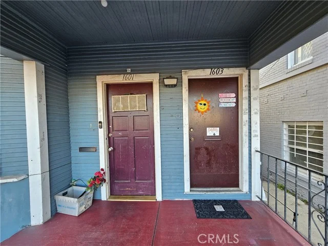 1601 Pine photo 2