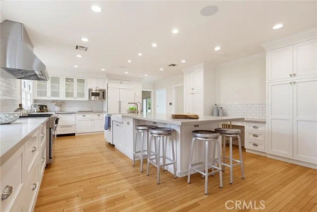 4455 California Avenue photo 5
