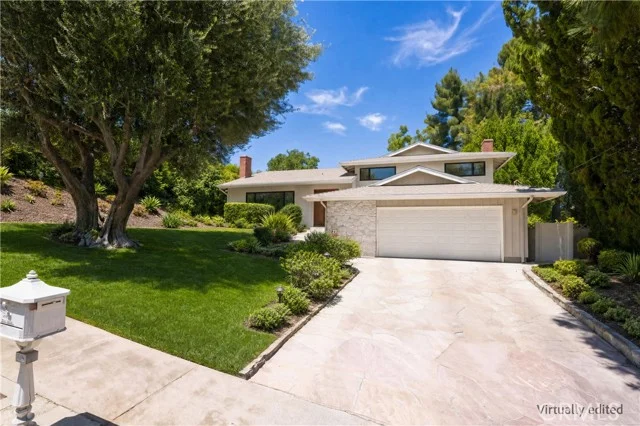 4807 Ellenita Avenue photo 4
