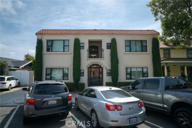 820 Cedar Avenue photo 3