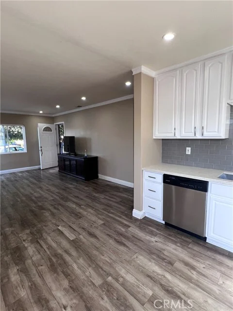 2064 Lomita Park Place photo 3