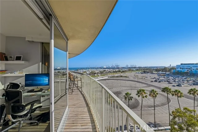 700 E Ocean Boulevard #1208 photo 5