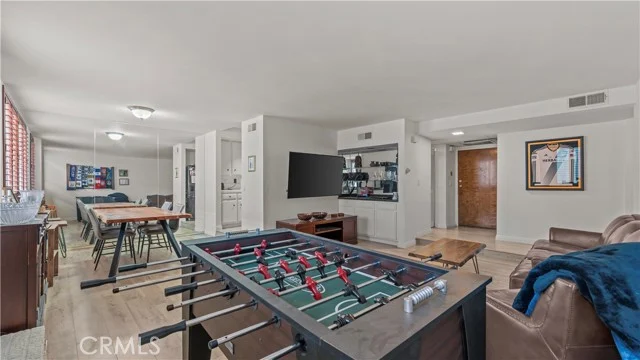 14521 Benefit St #102 photo 4