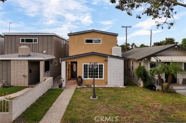 727 W Hill photo 2