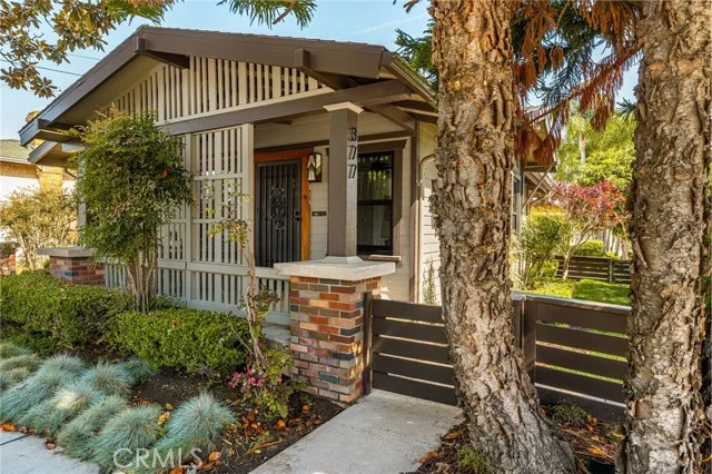 377 Ximeno Avenue photo 3