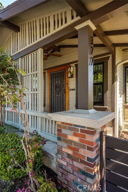 377 Ximeno Avenue photo 4
