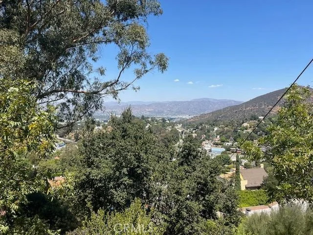 3124 Goodview photo 2