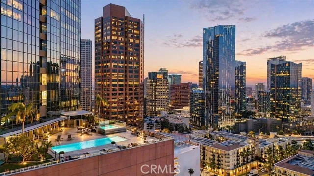 1100 Wilshire Boulevard #1812, Los Angeles