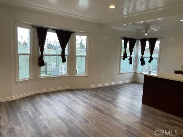 3968 Arlington Avenue photo 2