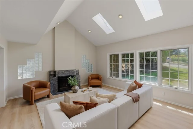 27383 Provident Road photo 5