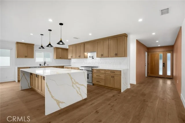 4656 Greenbush photo 5