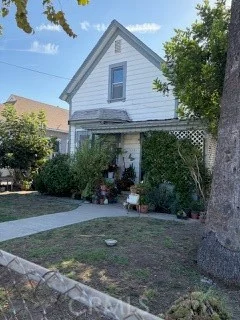 2231 Eastlake photo 3