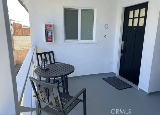 1250 Manhattan Beach photo 5