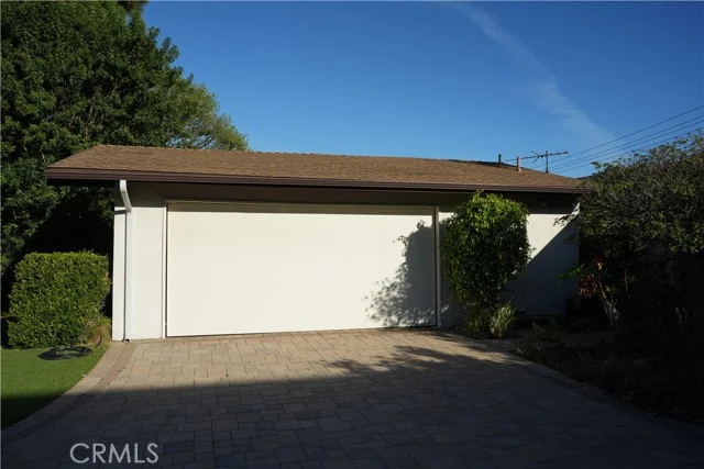 4912 Kingspine Drive photo 5