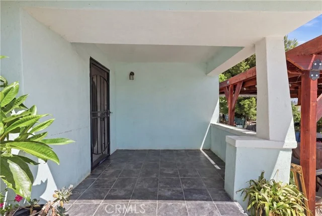 3073 Chadwick photo 5