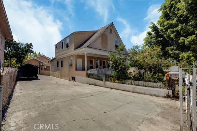 1352 E 21st Street photo 3