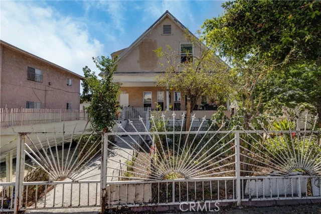 1352 E 21st Street photo 4