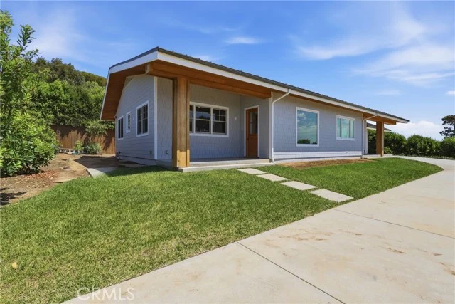 5660 Busch Drive photo 3