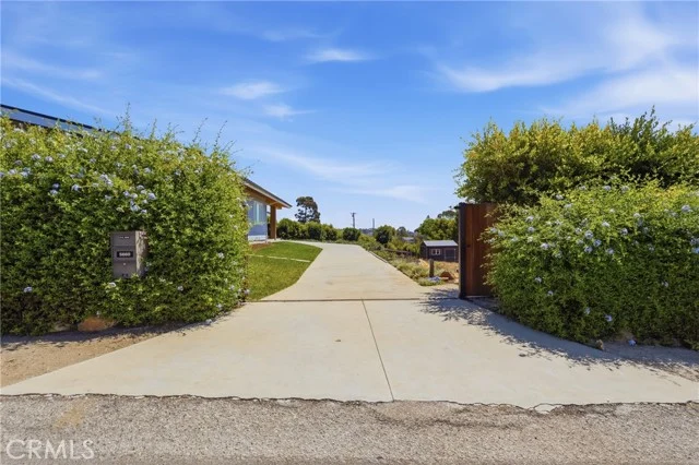 5660 Busch Drive photo 5