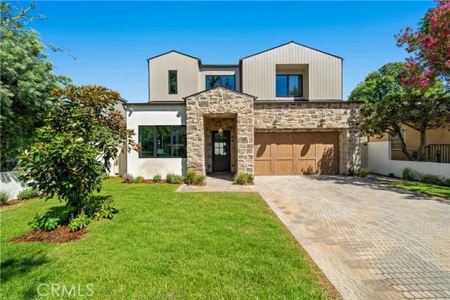 4538 Wortser Avenue, Studio City