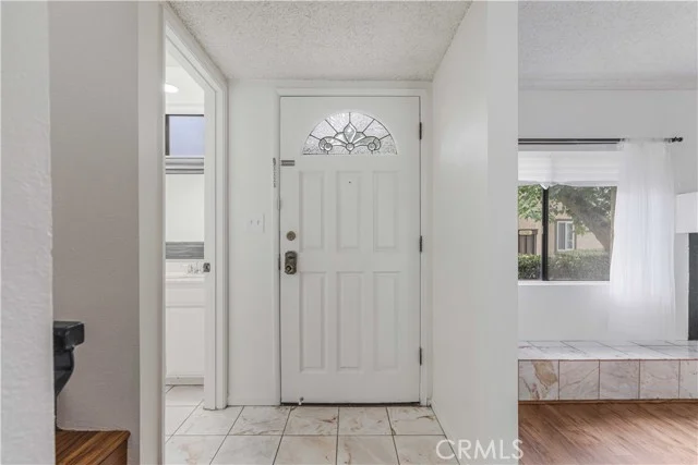 6746 Encino Avenue #2 photo 2