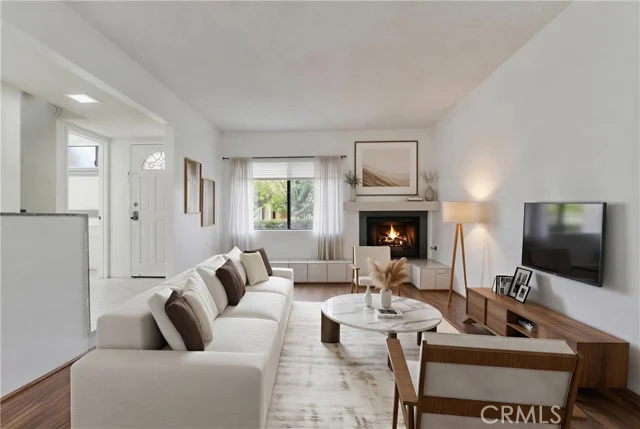 6746 Encino Avenue #2 photo 5