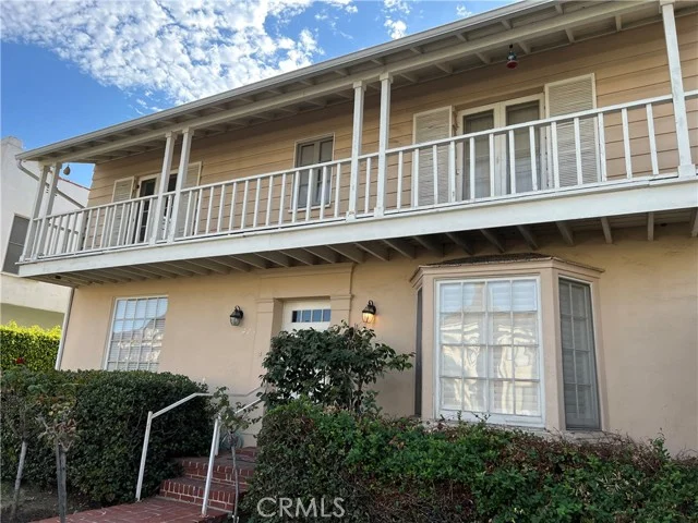 423 S Palm Drive photo 4