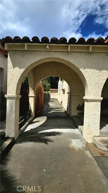 1715 S Ogden Drive photo 3