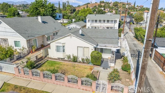 3814 Portola Avenue, Los Angeles