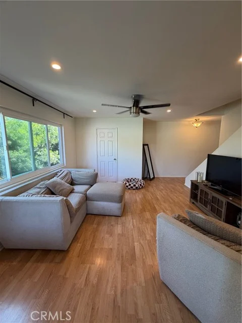 725 Coronado #206 photo 3
