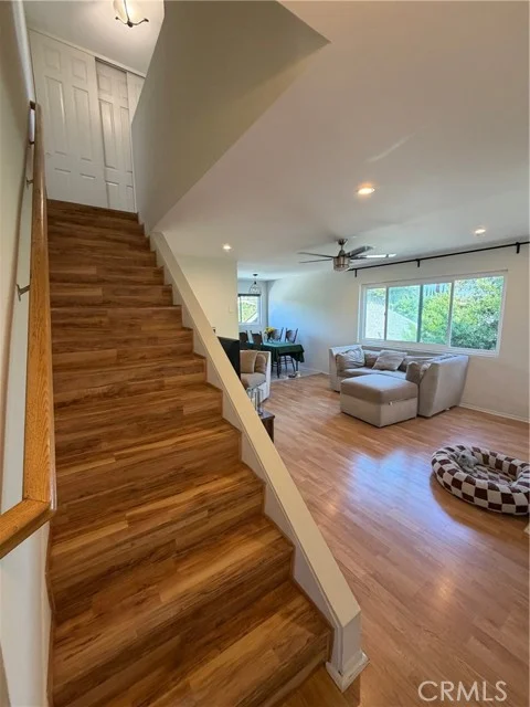 725 Coronado #206 photo 4