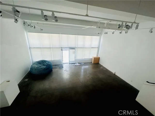 978 Chung King photo 4