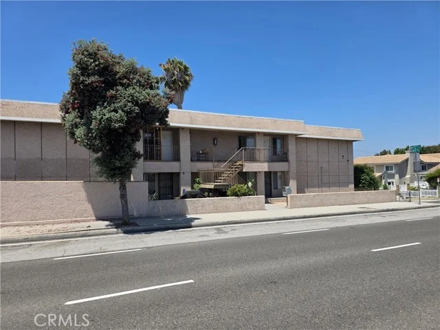 2409 Inglewood Ave. photo 2