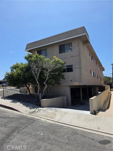 2409 Inglewood Ave. photo 3