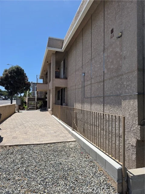 2409 Inglewood Ave. photo 5